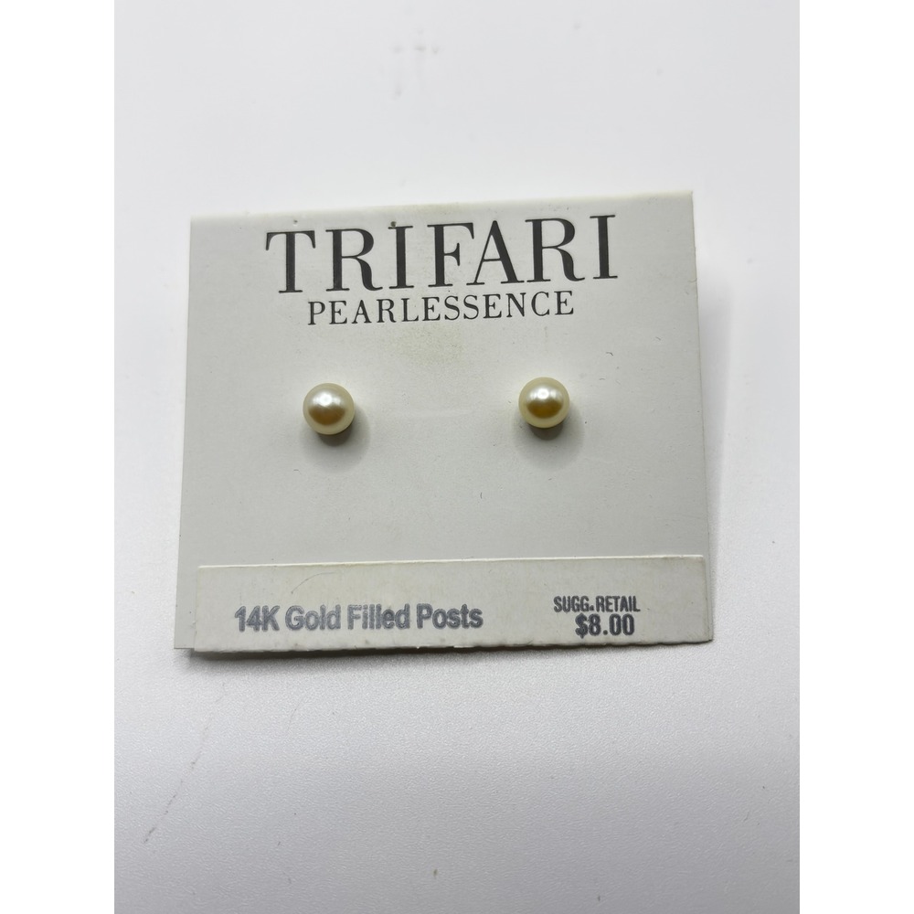 Trifari Stud Earrings Womens OS Cream Pearl 14K Gold Filled Posts Pearlessence